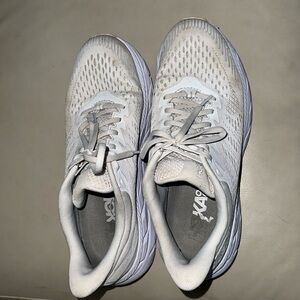 White Hoka Clifton 7